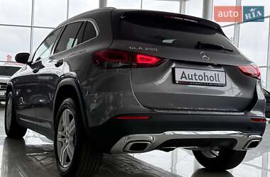 Внедорожник / Кроссовер Mercedes-Benz GLA-Class 2022 в 