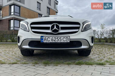 Внедорожник / Кроссовер Mercedes-Benz GLA-Class 2016 в 