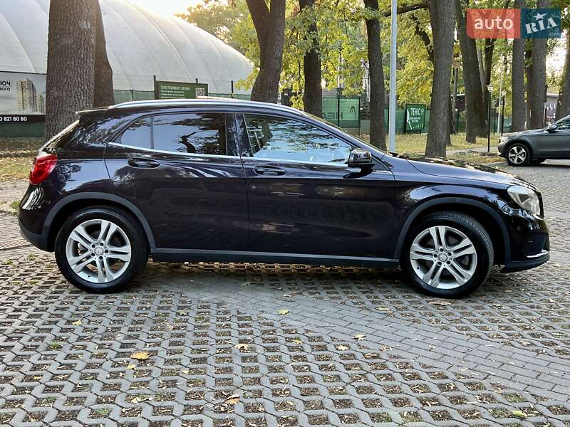 Внедорожник / Кроссовер Mercedes-Benz GLA-Class 2015 в Харькове