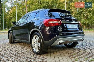 Внедорожник / Кроссовер Mercedes-Benz GLA-Class 2015 в 