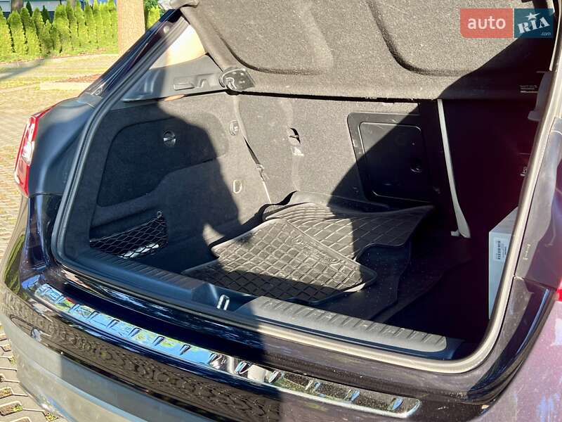 Внедорожник / Кроссовер Mercedes-Benz GLA-Class 2015 в Харькове