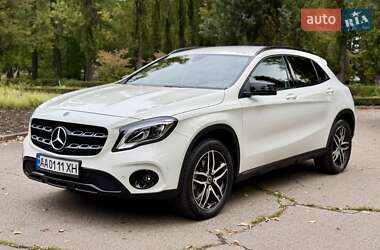 Внедорожник / Кроссовер Mercedes-Benz GLA-Class 2017 в 
