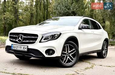 Внедорожник / Кроссовер Mercedes-Benz GLA-Class 2017 в 