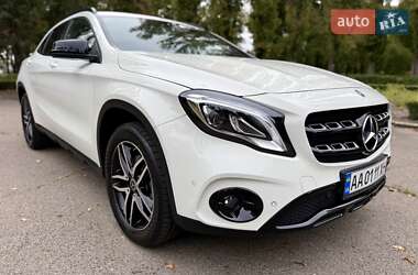 Внедорожник / Кроссовер Mercedes-Benz GLA-Class 2017 в 