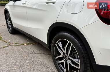 Внедорожник / Кроссовер Mercedes-Benz GLA-Class 2017 в 