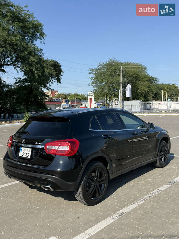 Позашляховик / Кросовер Mercedes-Benz GLA-Class 2016 в Одесі