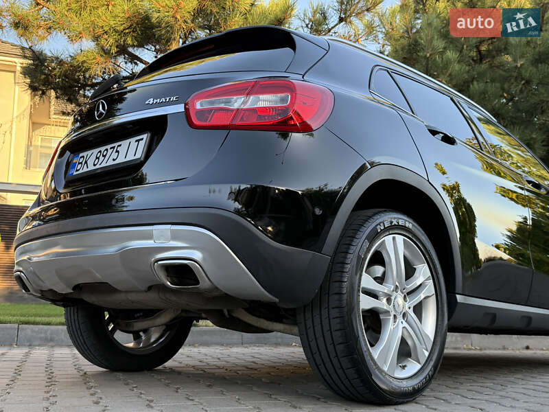 Внедорожник / Кроссовер Mercedes-Benz GLA-Class 2014 в Одессе