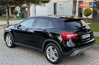 Внедорожник / Кроссовер Mercedes-Benz GLA-Class 2014 в 