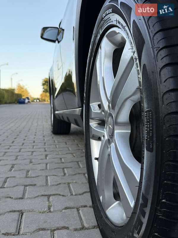 Внедорожник / Кроссовер Mercedes-Benz GLA-Class 2014 в Одессе