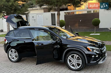 Внедорожник / Кроссовер Mercedes-Benz GLA-Class 2014 в 