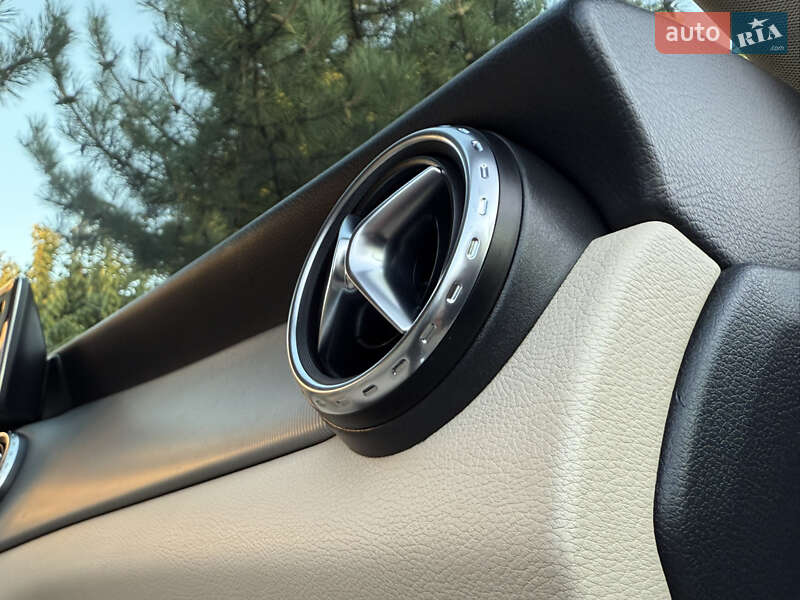 Внедорожник / Кроссовер Mercedes-Benz GLA-Class 2014 в Одессе