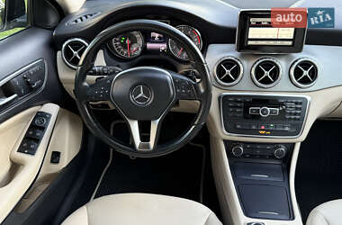 Внедорожник / Кроссовер Mercedes-Benz GLA-Class 2014 в 