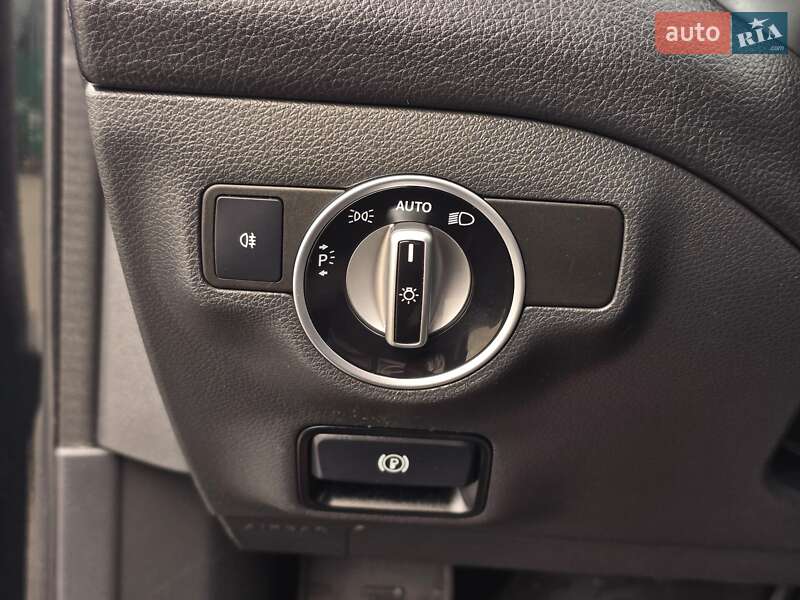 Позашляховик / Кросовер Mercedes-Benz GLA-Class 2014 в Хмельницькому