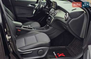 Внедорожник / Кроссовер Mercedes-Benz GLA-Class 2014 в 