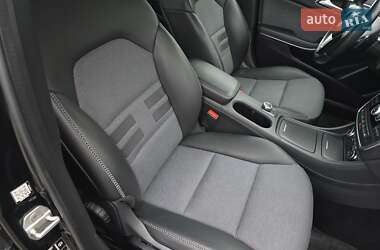 Внедорожник / Кроссовер Mercedes-Benz GLA-Class 2014 в 