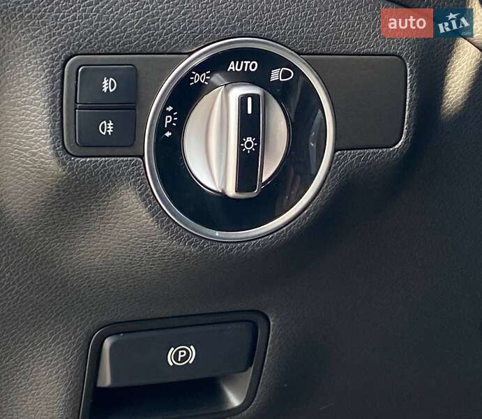 Позашляховик / Кросовер Mercedes-Benz GLA-Class 2016 в Дніпрі