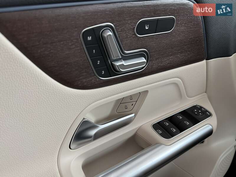 Внедорожник / Кроссовер Mercedes-Benz GLA-Class 2023 в Одессе