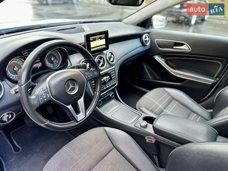 Позашляховик / Кросовер Mercedes-Benz GLA-Class 2015 в Києві