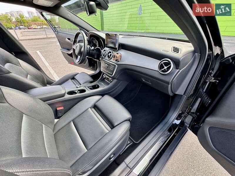 Внедорожник / Кроссовер Mercedes-Benz GLA-Class 2016 в Киеве фото 47 Внедорожник / Кроссовер Mercedes-Benz GLA-Class 2016 в Киеве