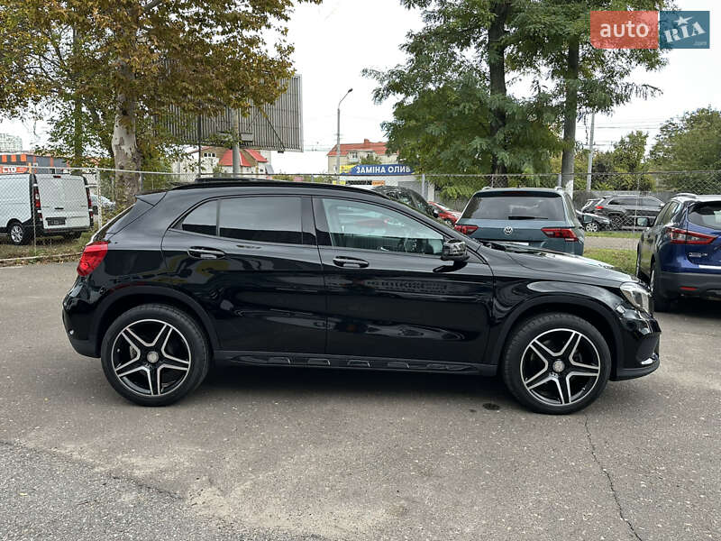 Позашляховик / Кросовер Mercedes-Benz GLA-Class 2017 в Одесі