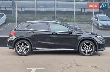 Внедорожник / Кроссовер Mercedes-Benz GLA-Class 2015 в 