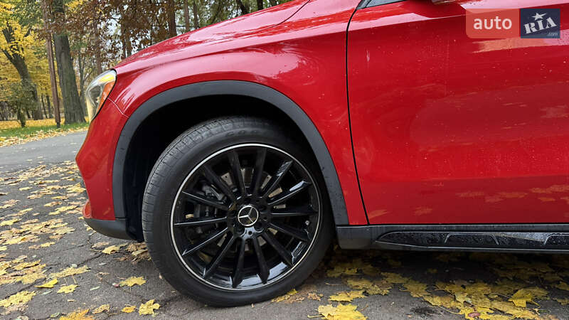 Позашляховик / Кросовер Mercedes-Benz GLA-Class 2019 в Києві