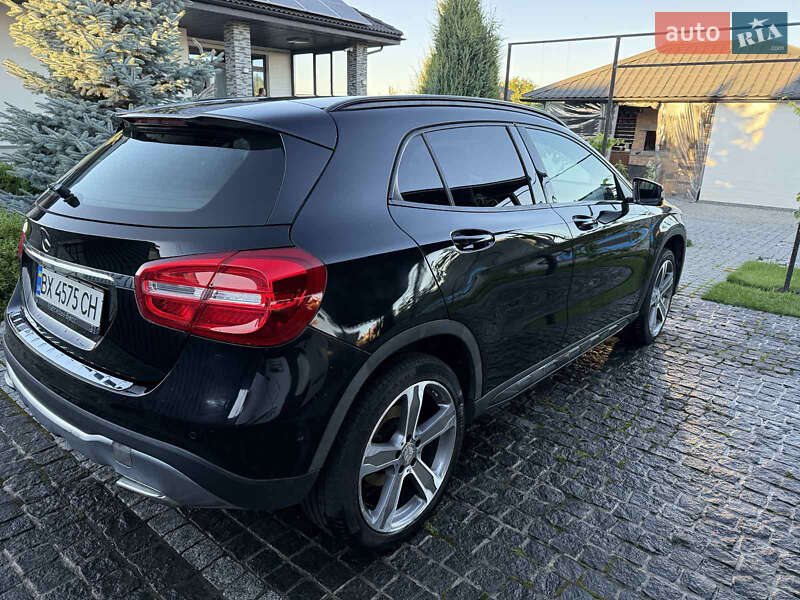 Внедорожник / Кроссовер Mercedes-Benz GLA-Class 2017 в Киеве фото 5 Внедорожник / Кроссовер Mercedes-Benz GLA-Class 2017 в Киеве