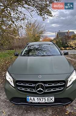 Внедорожник / Кроссовер Mercedes-Benz GLA-Class 2017 в Киеве