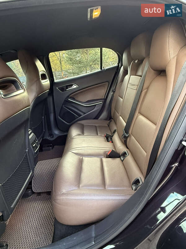 Позашляховик / Кросовер Mercedes-Benz GLA-Class 2015 в Івано-Франківську