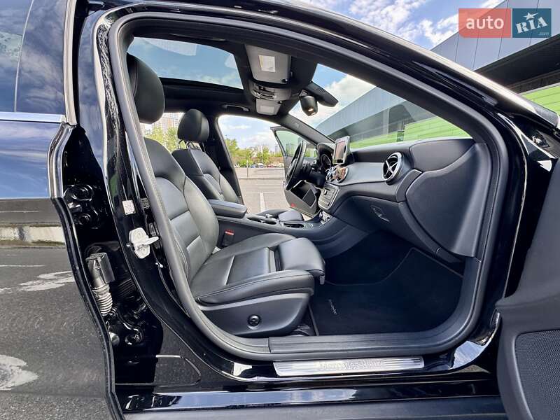 Внедорожник / Кроссовер Mercedes-Benz GLA-Class 2016 в Киеве фото 46 Внедорожник / Кроссовер Mercedes-Benz GLA-Class 2016 в Киеве