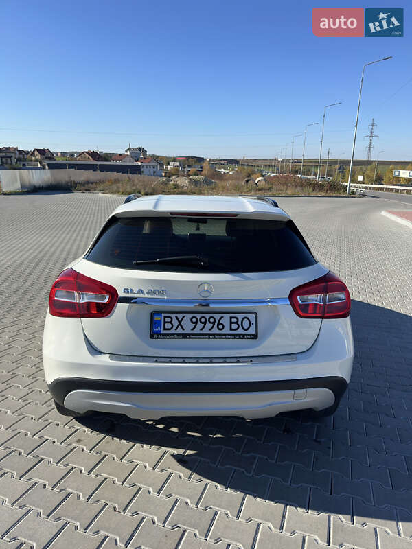 Позашляховик / Кросовер Mercedes-Benz GLA-Class 2015 в Тернополі