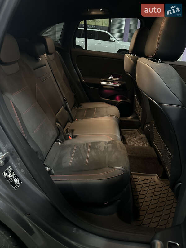 Позашляховик / Кросовер Mercedes-Benz GLA-Class 2022 в Києві