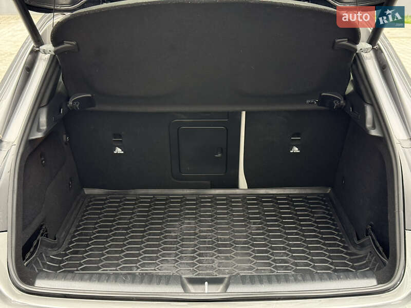 Позашляховик / Кросовер Mercedes-Benz GLA-Class 2016 в Тернополі фото 46 Позашляховик / Кросовер Mercedes-Benz GLA-Class 2016 в Тернополі