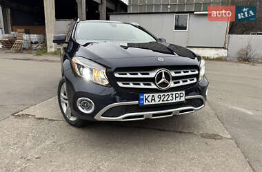 Позашляховик / Кросовер Mercedes-Benz GLA-Class 2018 в Києві