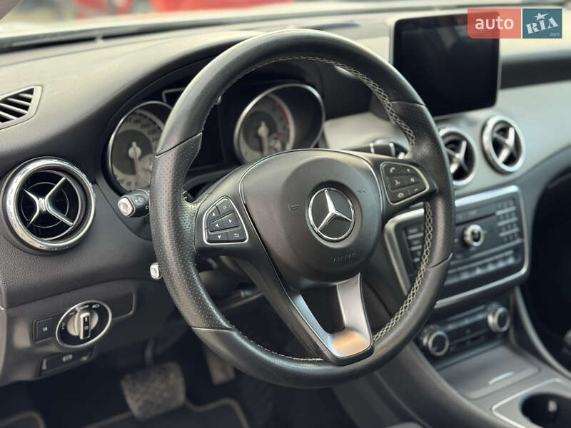 Внедорожник / Кроссовер Mercedes-Benz GLA-Class 2016 в Ивано-Франковске фото 15 Внедорожник / Кроссовер Mercedes-Benz GLA-Class 2016 в Ивано-Франковске