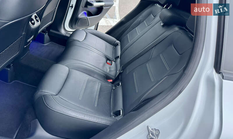 Внедорожник / Кроссовер Mercedes-Benz GLA-Class 2020 в Киеве фото 29 Внедорожник / Кроссовер Mercedes-Benz GLA-Class 2020 в Киеве