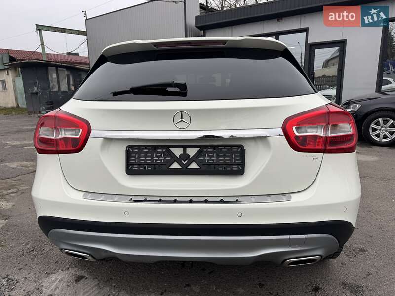 Внедорожник / Кроссовер Mercedes-Benz GLA-Class 2016 в Тернополе