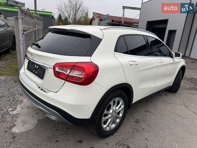 Внедорожник / Кроссовер Mercedes-Benz GLA-Class 2016 в Тернополе