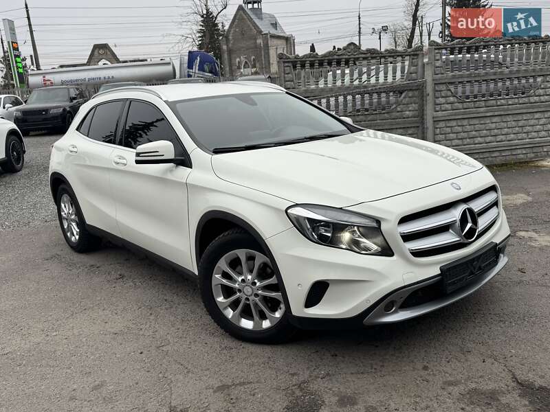 Внедорожник / Кроссовер Mercedes-Benz GLA-Class 2016 в Тернополе