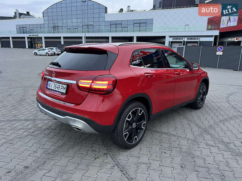 Позашляховик / Кросовер Mercedes-Benz GLA-Class 2019 в Києві фото 4 Позашляховик / Кросовер Mercedes-Benz GLA-Class 2019 в Києві