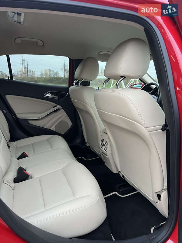Позашляховик / Кросовер Mercedes-Benz GLA-Class 2019 в Києві фото 39 Позашляховик / Кросовер Mercedes-Benz GLA-Class 2019 в Києві