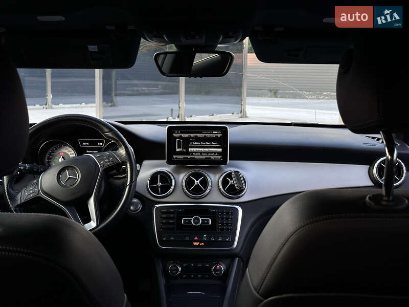 Позашляховик / Кросовер Mercedes-Benz GLA-Class 2015 в Хмельницькому