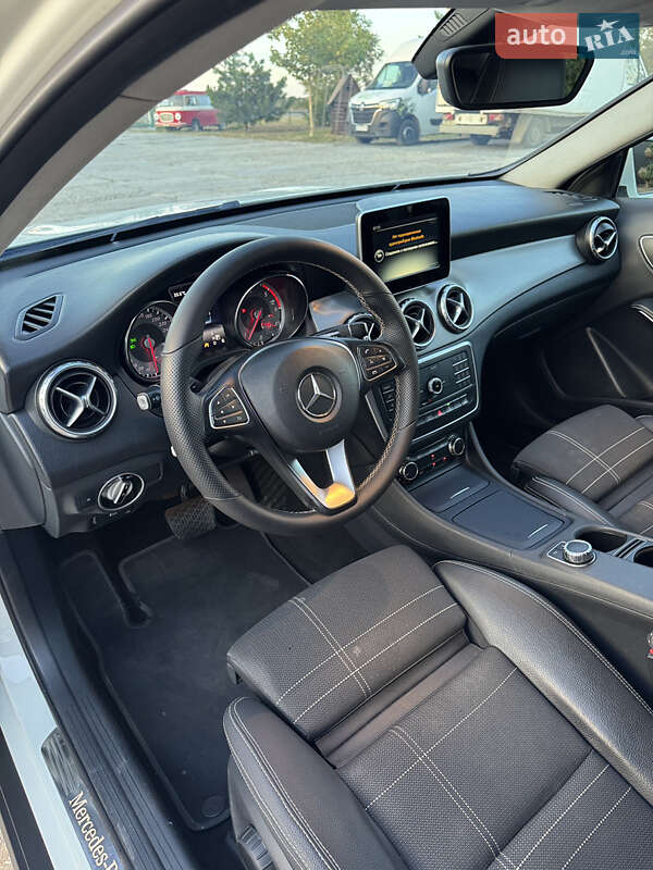Позашляховик / Кросовер Mercedes-Benz GLA-Class 2016 в Одесі фото 7 Позашляховик / Кросовер Mercedes-Benz GLA-Class 2016 в Одесі