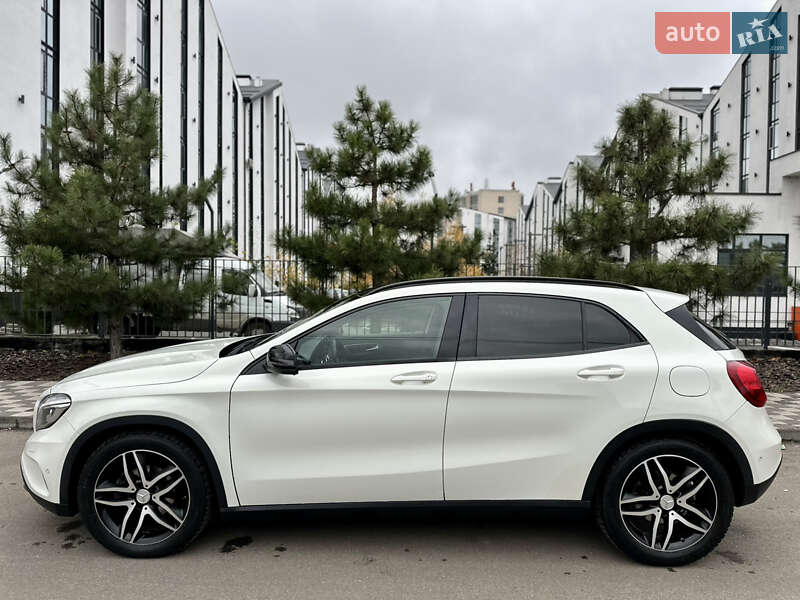 Позашляховик / Кросовер Mercedes-Benz GLA-Class 2015 в Києві