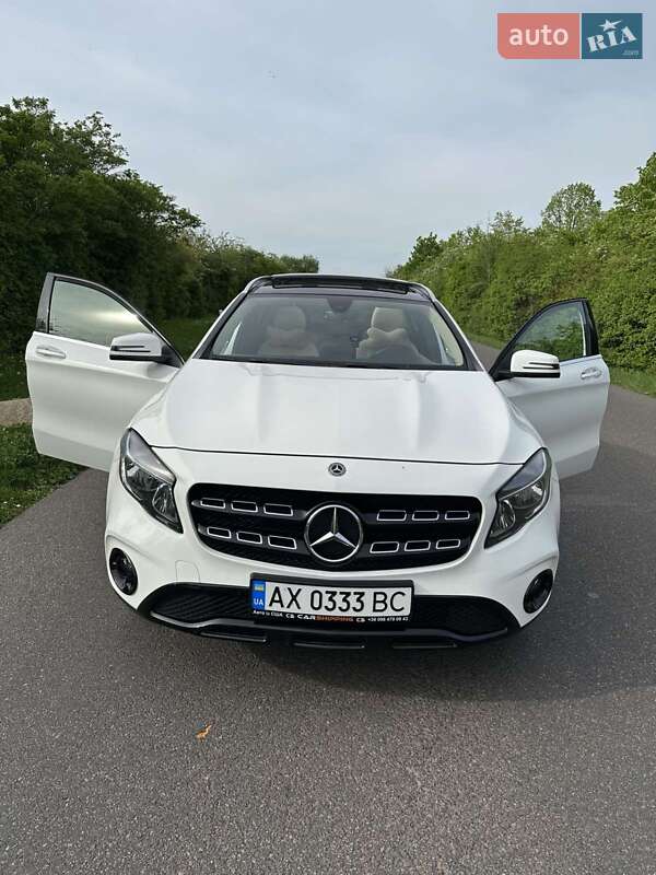 Mercedes-Benz GLA-Class 2018