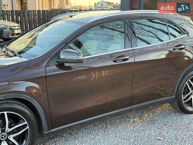 Позашляховик / Кросовер Mercedes-Benz GLA-Class 2017 в Стрию