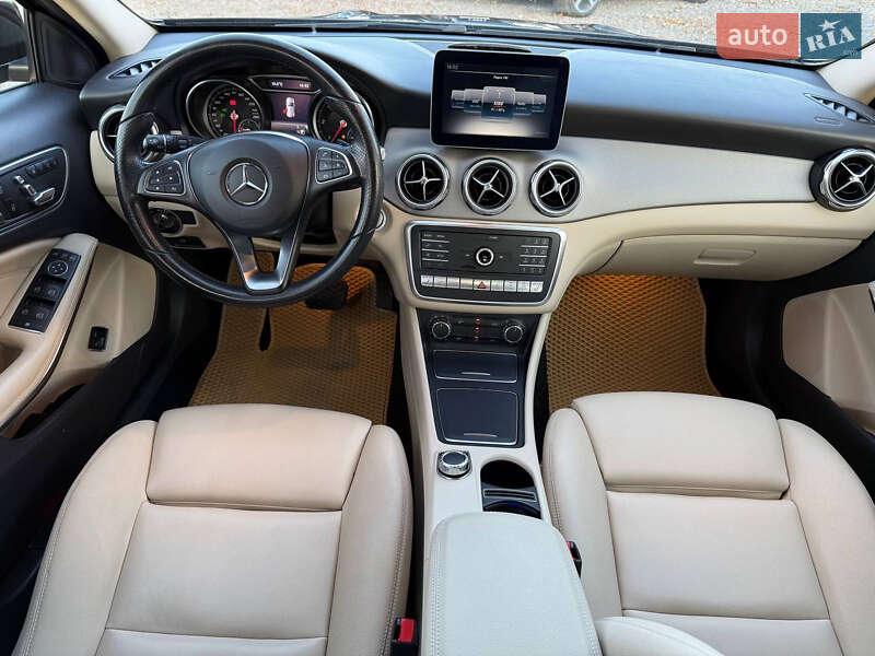 Позашляховик / Кросовер Mercedes-Benz GLA-Class 2017 в Стрию