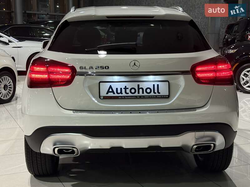 Внедорожник / Кроссовер Mercedes-Benz GLA-Class 2019 в Одессе