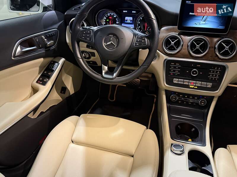 Внедорожник / Кроссовер Mercedes-Benz GLA-Class 2019 в Одессе
