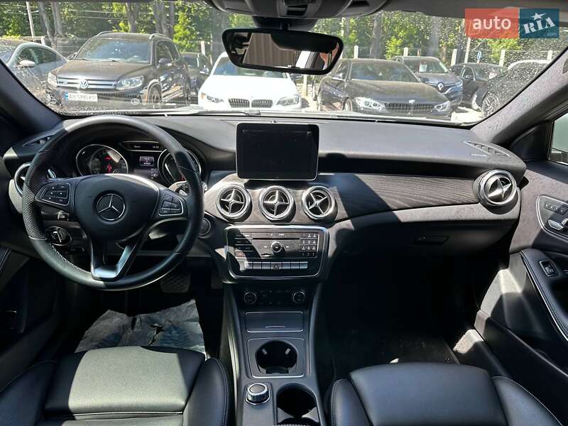 Позашляховик / Кросовер Mercedes-Benz GLA-Class 2019 в Вінниці